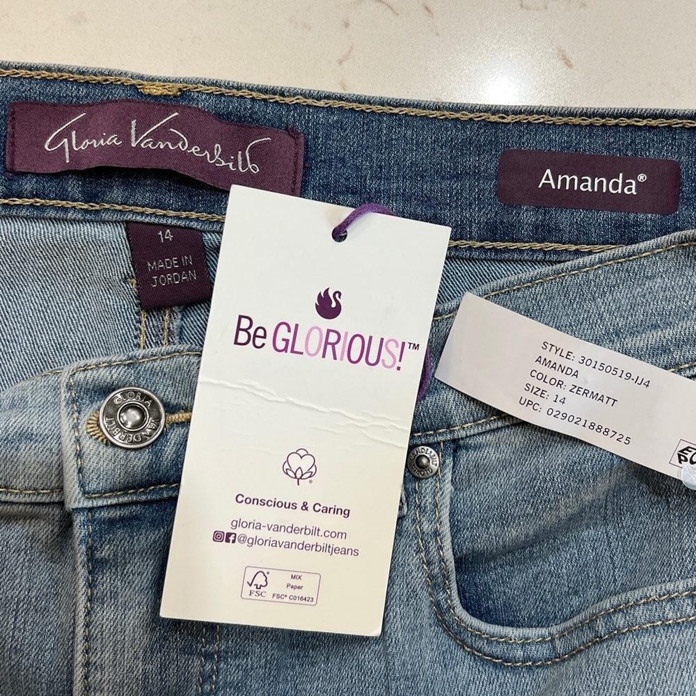 Gloria Vanderbilt Amanda Slimming Jeans Tapered Leg Size 14 NWT - Picture 7 of 11